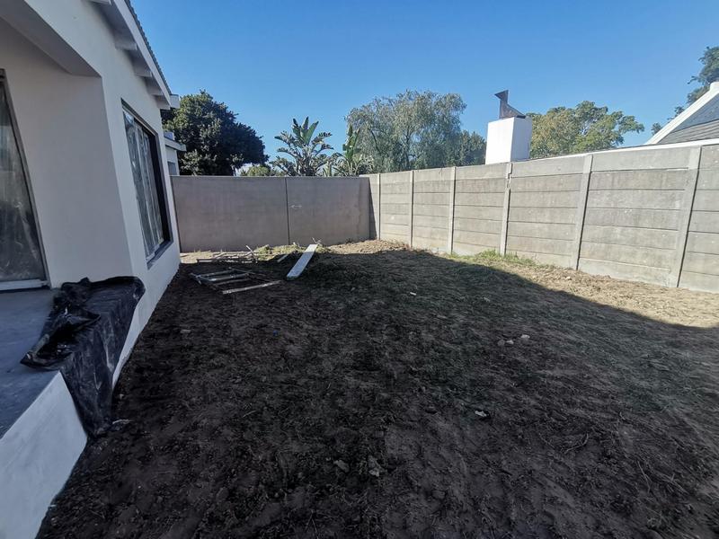 To Let 3 Bedroom Property for Rent in Bracken Heights Western Cape